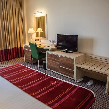 Saffron Boutique Hotel-3